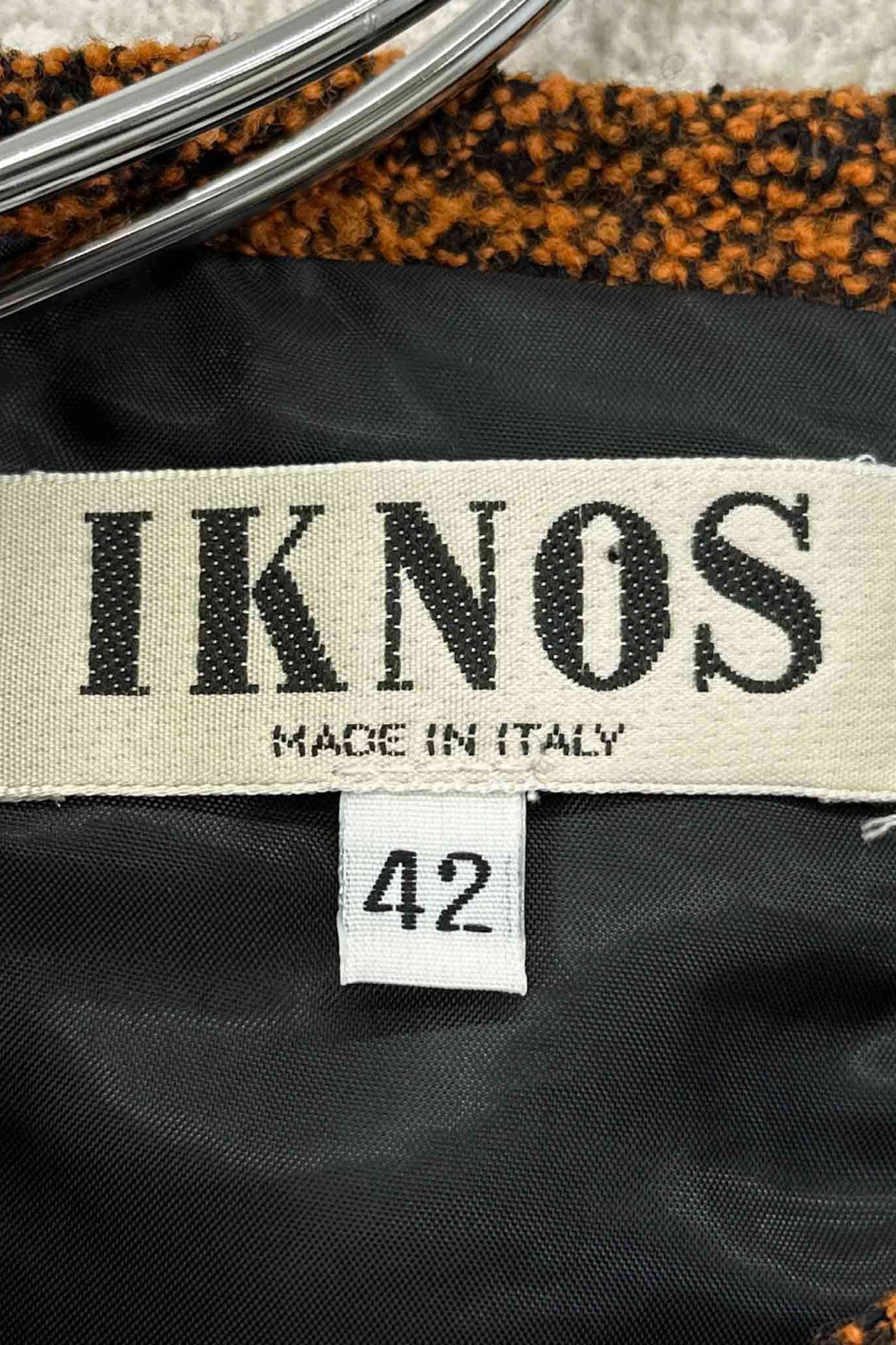意大利制造 IKNOS 橙色套装