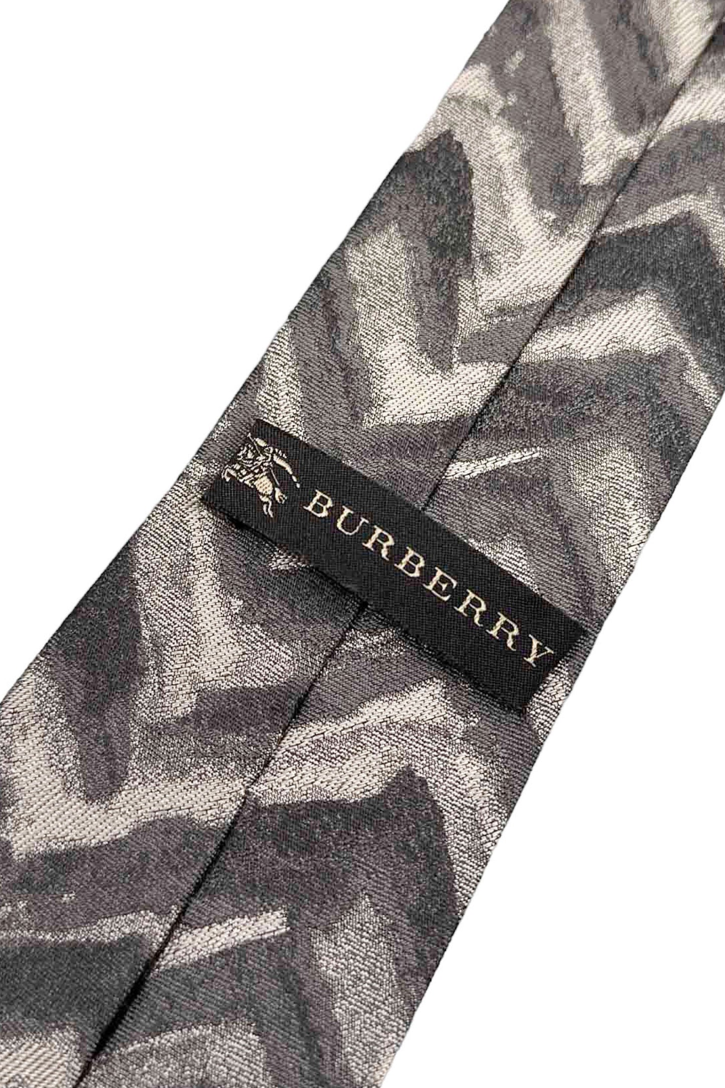 Made in ITALY BURBERRY silk tie