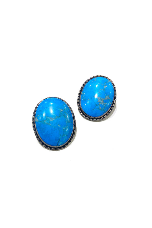 Vintage turquoise earring 青い海の中で