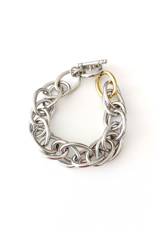 Vintage chain bracelet タフさと美