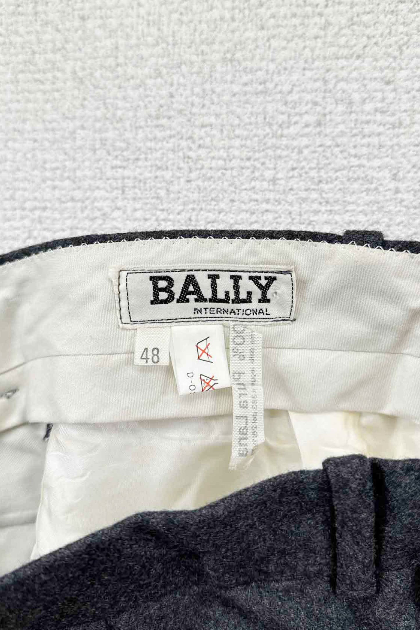 90's BALLY charcoal gray wool slacks